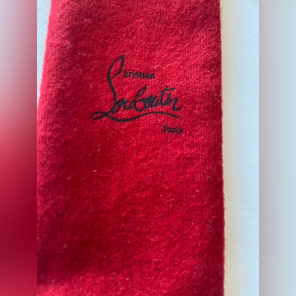 Louboutin purse charm/keychain Authentic not copy, classy as yourself. (No tags - Picture 8 of 13